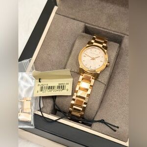 Burberry Elegant Gold Women's Watch